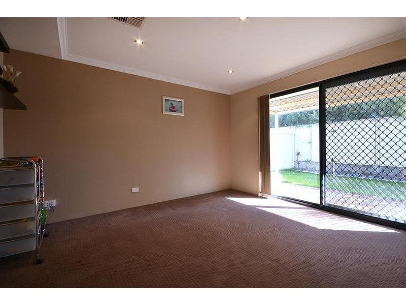 23 Whyalla Chase, Tapping WA 6065