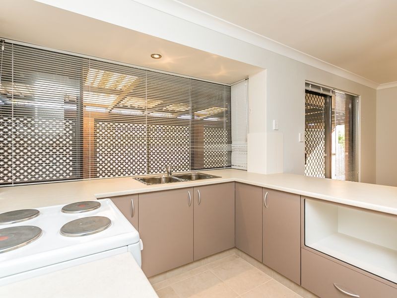 9 Balmain Way, Heathridge WA 6027