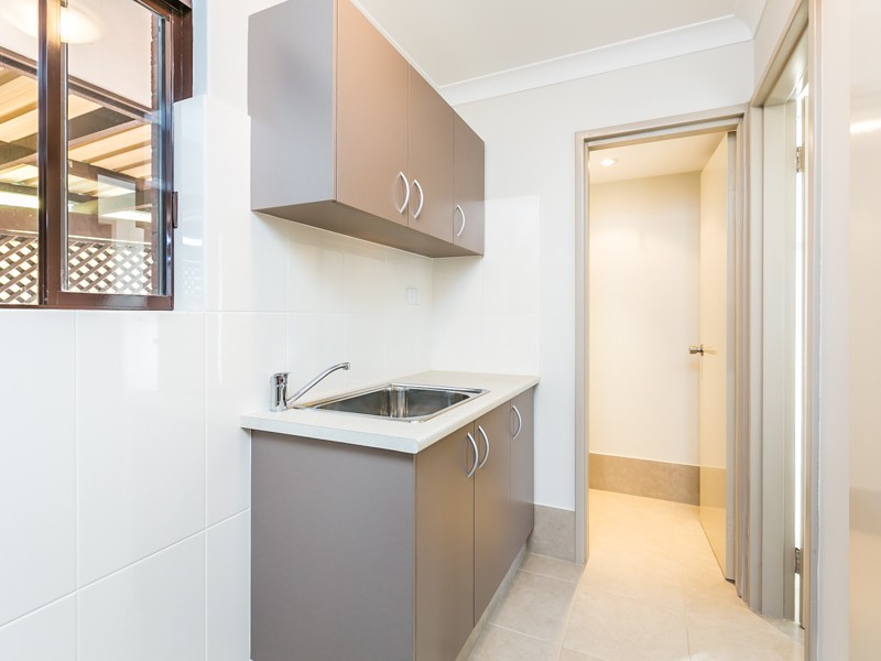 9 Balmain Way, Heathridge WA 6027