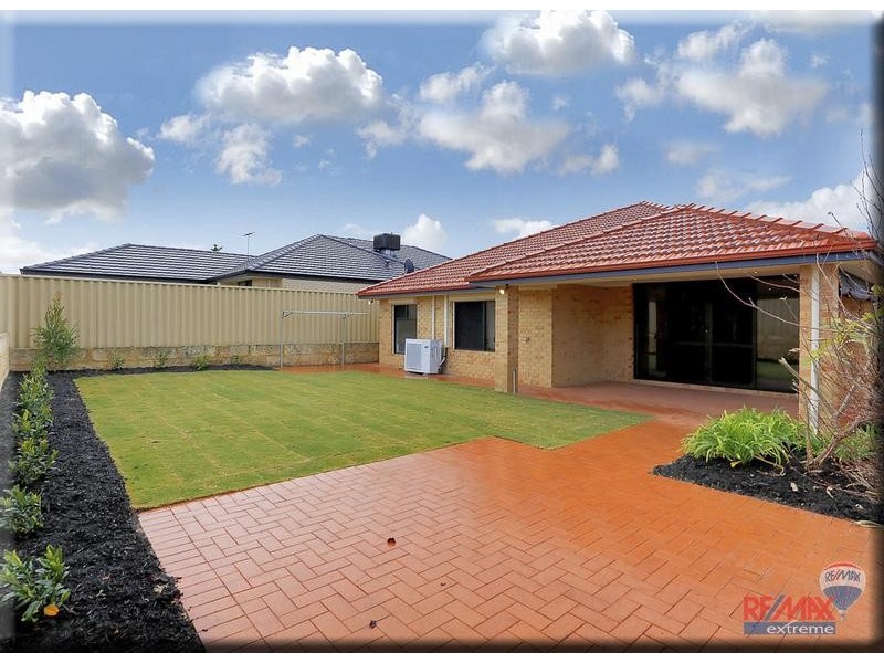 4 Cheshire Entrance, Butler WA 6036