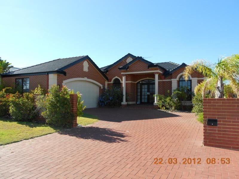 8 Bream Way, Yanchep WA 6035