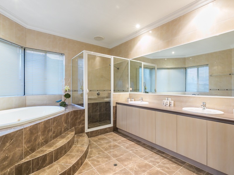 28 Antalya Vista, Iluka WA 6028