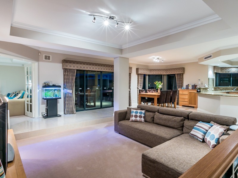 28 Antalya Vista, Iluka WA 6028