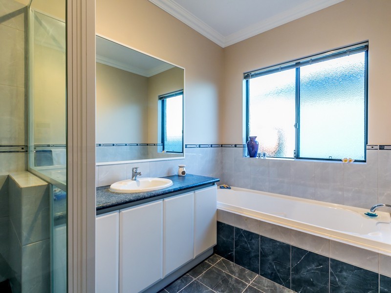 28 Antalya Vista, Iluka WA 6028