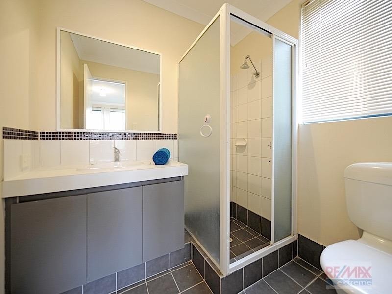 15 Shropshire Crescent, Butler WA 6036