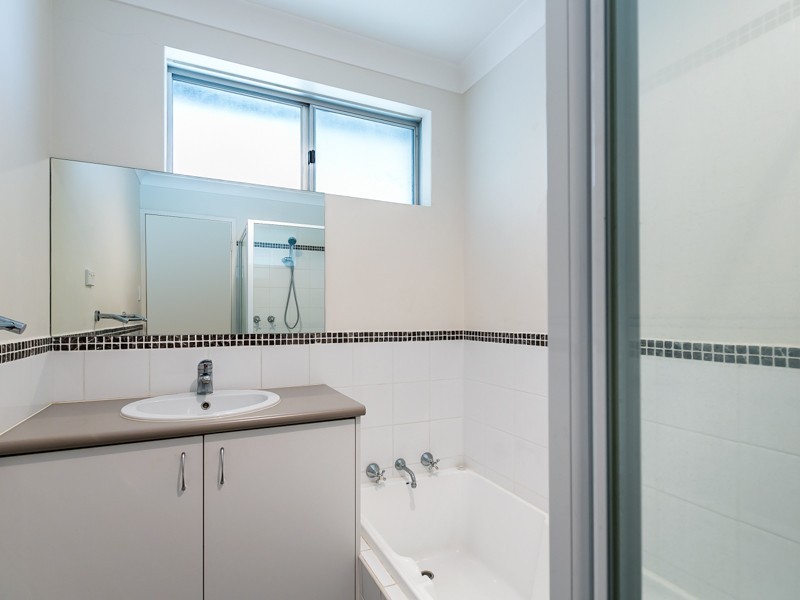 1 Fathom Court, Heathridge WA 6027