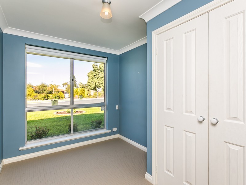 1 Fathom Court, Heathridge WA 6027