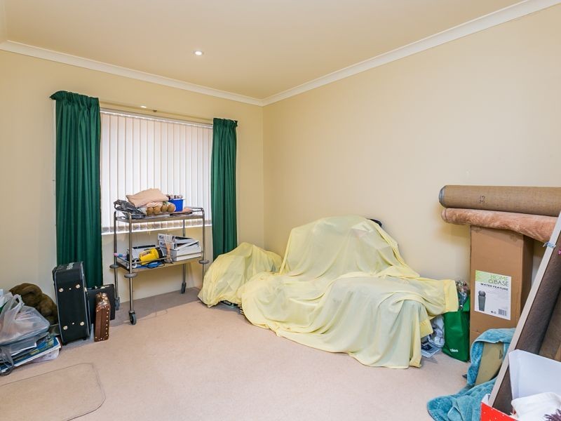 9 Jandabup Close, Sinagra WA 6065