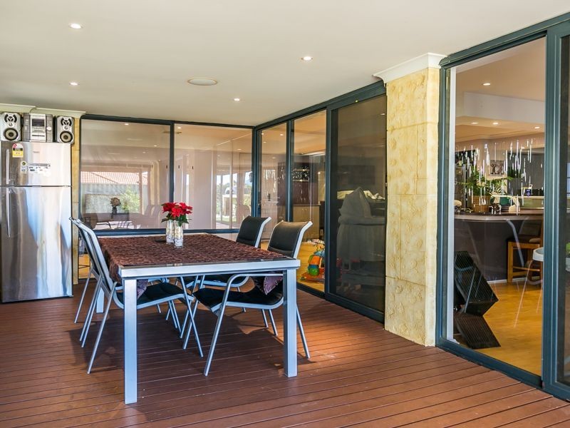 11 Shropshire Crescent, Butler WA 6036