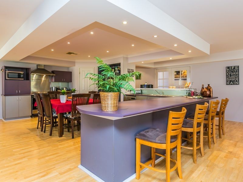 11 Shropshire Crescent, Butler WA 6036