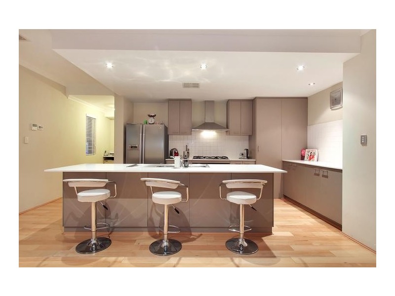 19 Starboard Road, Yanchep WA 6035