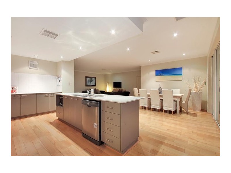 19 Starboard Road, Yanchep WA 6035