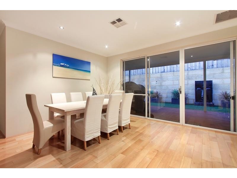 19 Starboard Road, Yanchep WA 6035