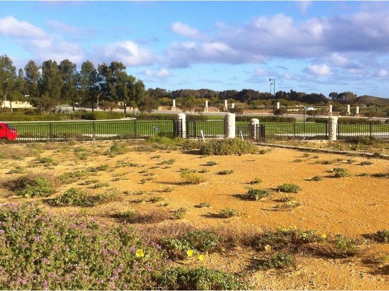 39 Montebello Boulevard, Two Rocks WA 6037