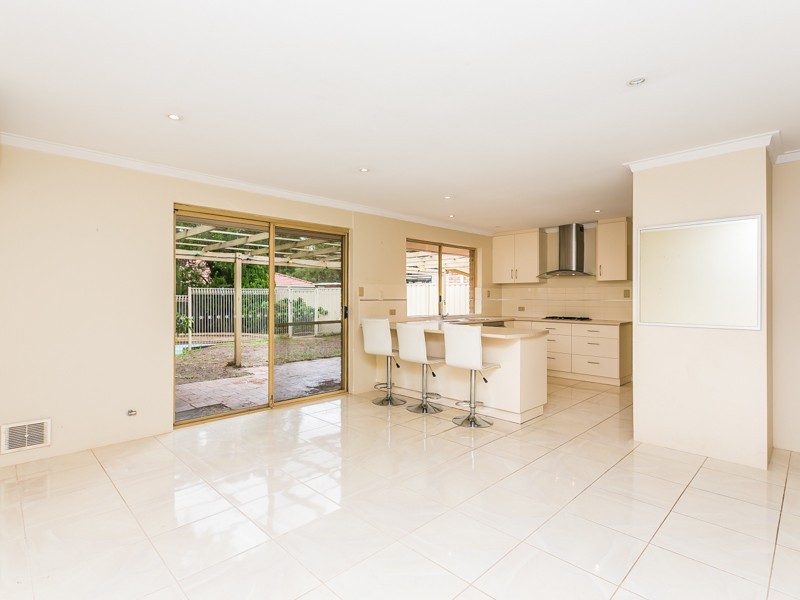 19 Leyton Court, Kingsley WA 6026