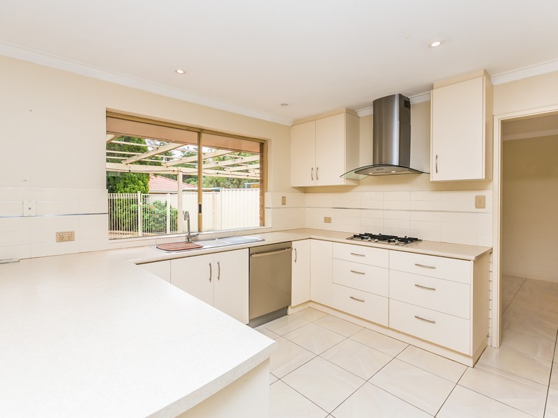 19 Leyton Court, Kingsley WA 6026