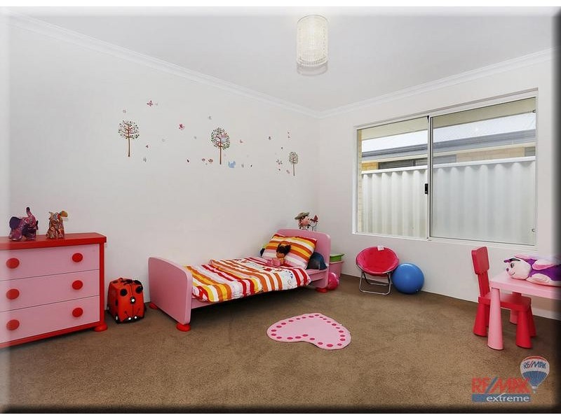 15 Arthog Street, Butler WA 6036