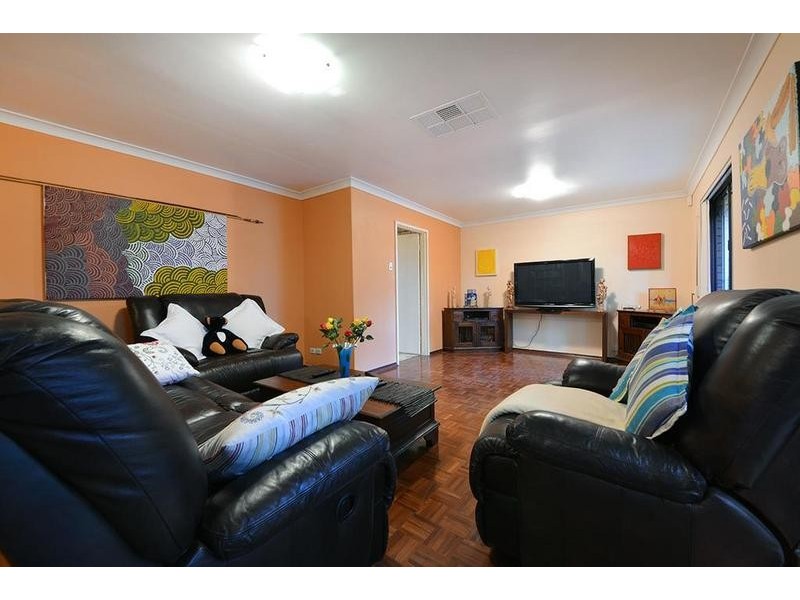 40 Paltara Way, Wanneroo WA 6065