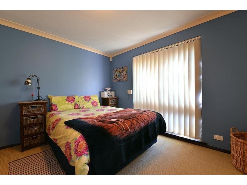 40 Paltara Way, Wanneroo WA 6065