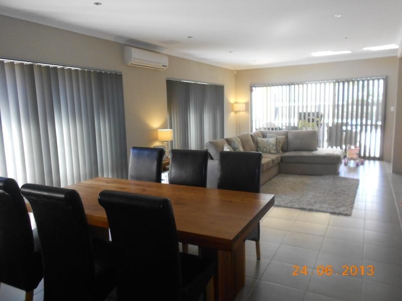 56 Cherokee Green, Clarkson WA 6030