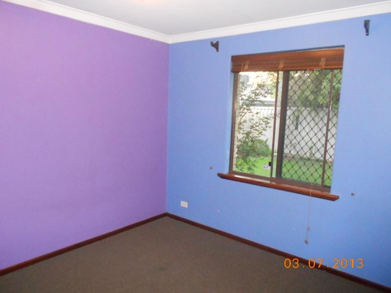 2/50 Victoria St, St James WA 6102