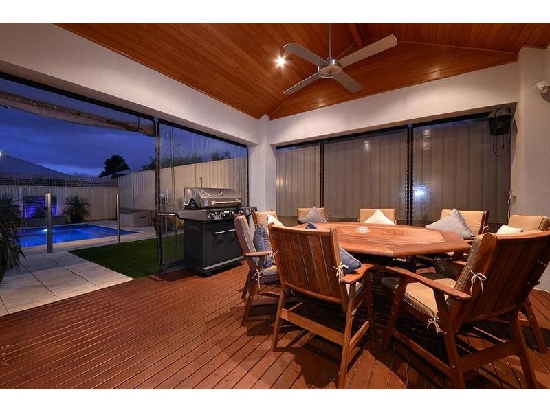 3 Apsley Bend, Tapping WA 6065