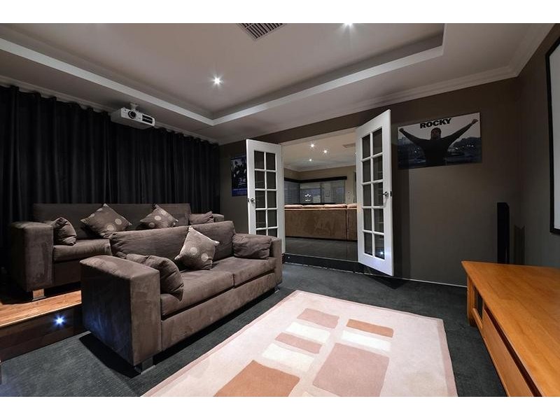 3 Apsley Bend, Tapping WA 6065