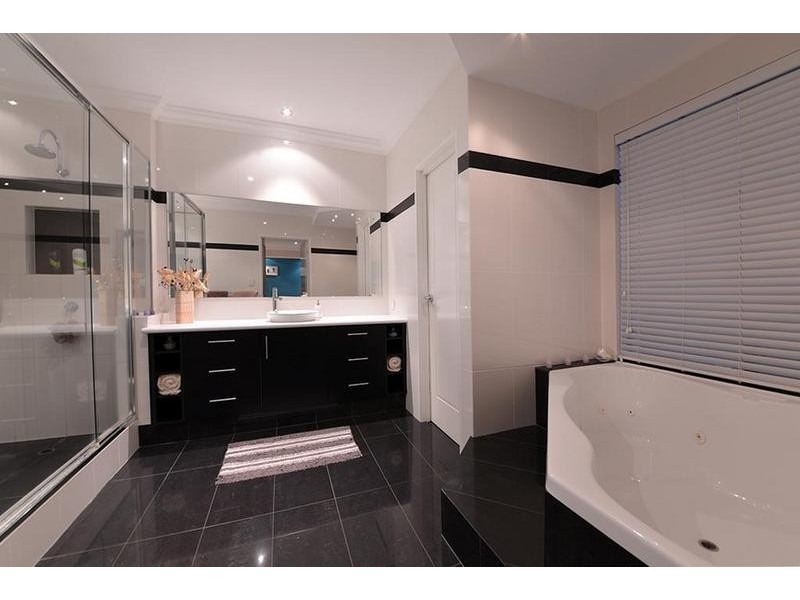 3 Apsley Bend, Tapping WA 6065