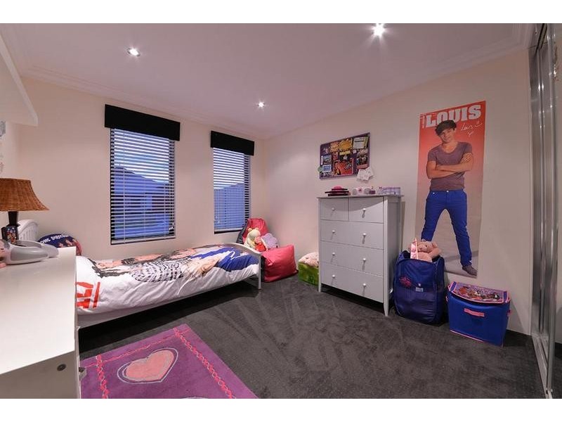 3 Apsley Bend, Tapping WA 6065