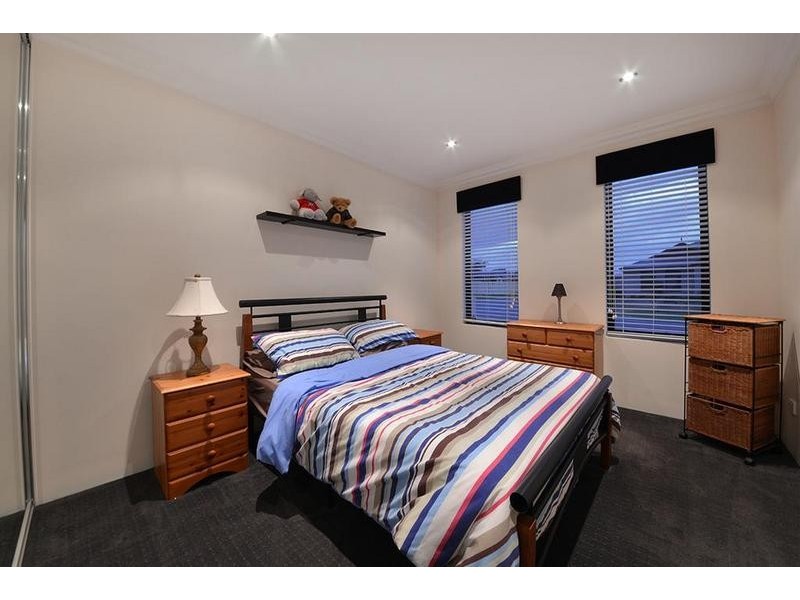 3 Apsley Bend, Tapping WA 6065