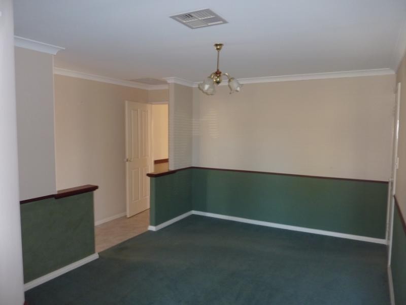 55 Amberley Way, Pearsall WA 6065