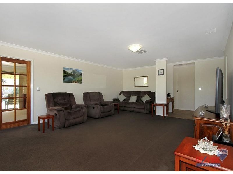 4 Alderton Road, Butler WA 6036