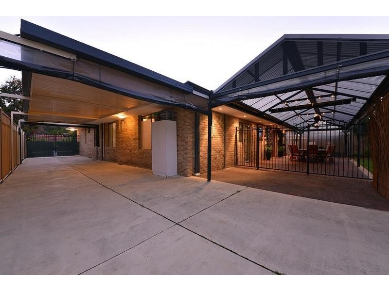 47 Rosewood Crescent, Dianella WA 6059