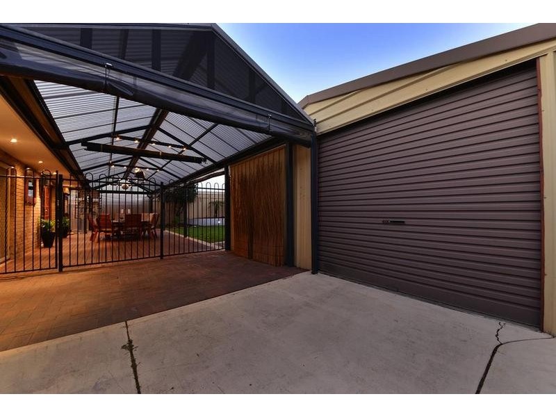 47 Rosewood Crescent, Dianella WA 6059