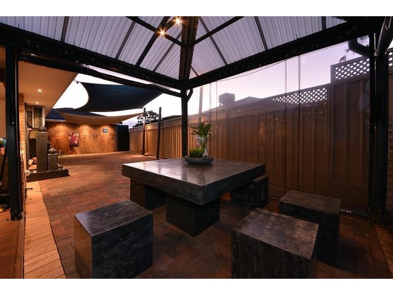 47 Rosewood Crescent, Dianella WA 6059