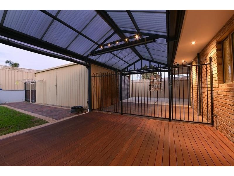 47 Rosewood Crescent, Dianella WA 6059