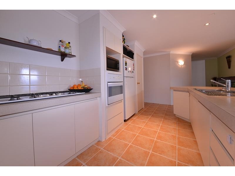 11 Kalix Elbow, Merriwa WA 6030