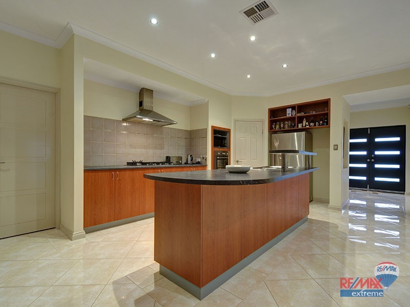 15 Chalk Elbow, Pearsall WA 6065