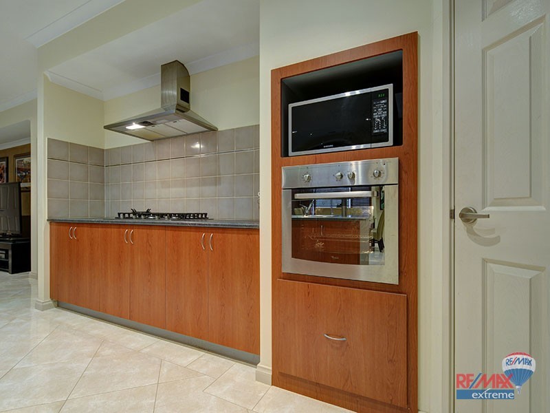 15 Chalk Elbow, Pearsall WA 6065