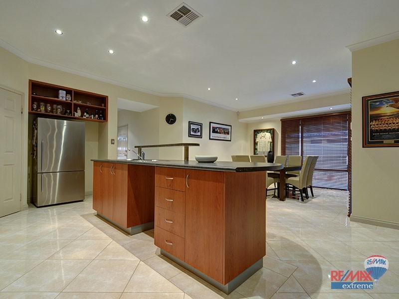 15 Chalk Elbow, Pearsall WA 6065