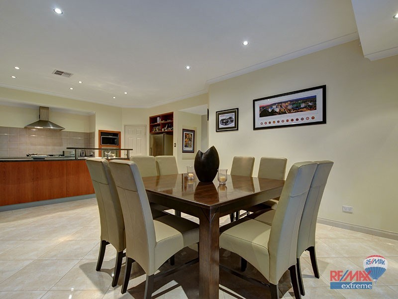 15 Chalk Elbow, Pearsall WA 6065