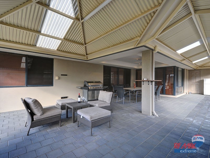 15 Chalk Elbow, Pearsall WA 6065