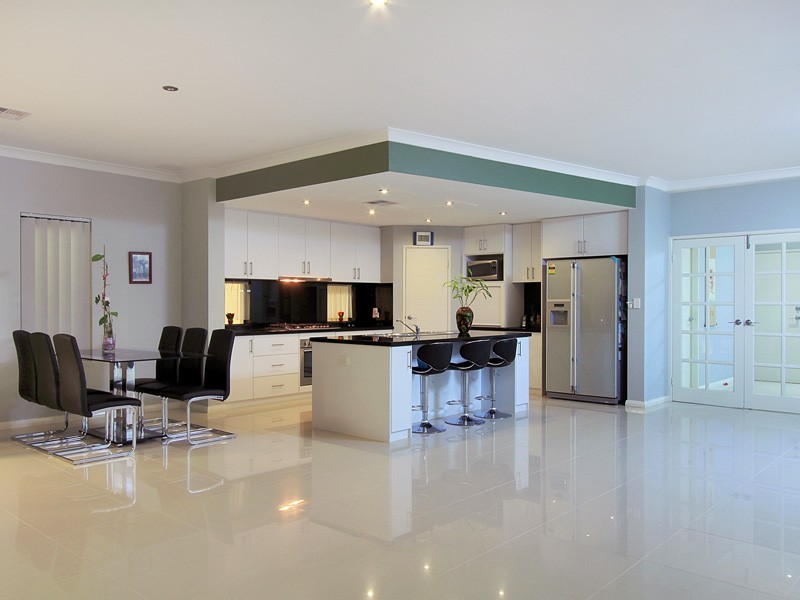 41 Mattingleys Approach, Burns Beach WA 6028