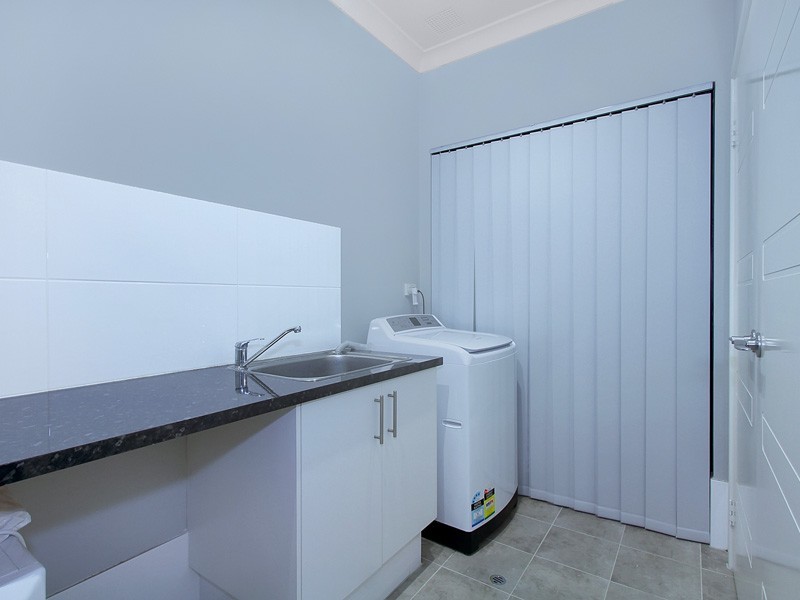 41 Mattingleys Approach, Burns Beach WA 6028