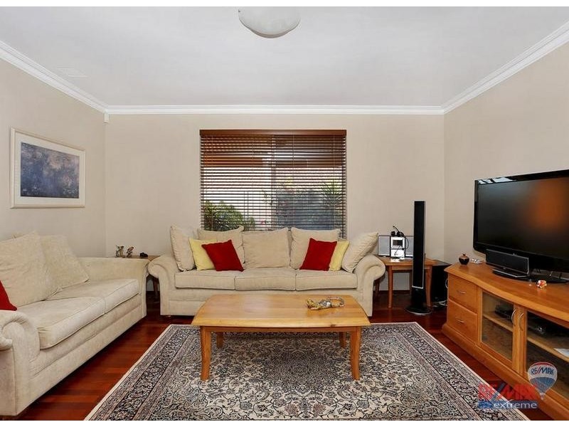 10 Lapwing Rise, Currambine WA 6028