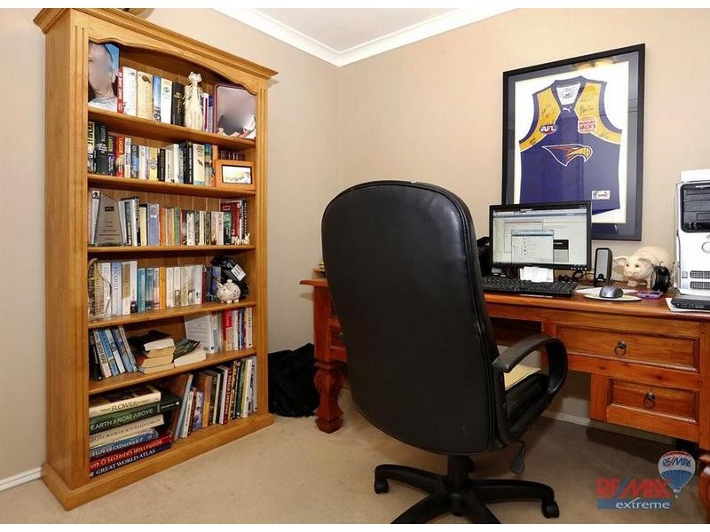 10 Lapwing Rise, Currambine WA 6028