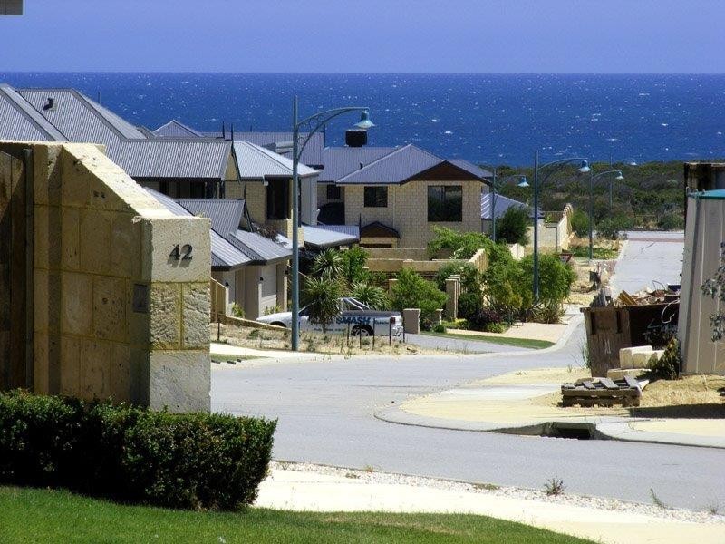 41 Romano Crescent, Iluka WA 6028