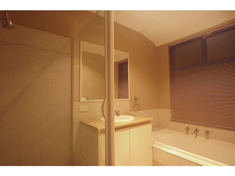 51 Kirkstall Drive, Hocking WA 6065