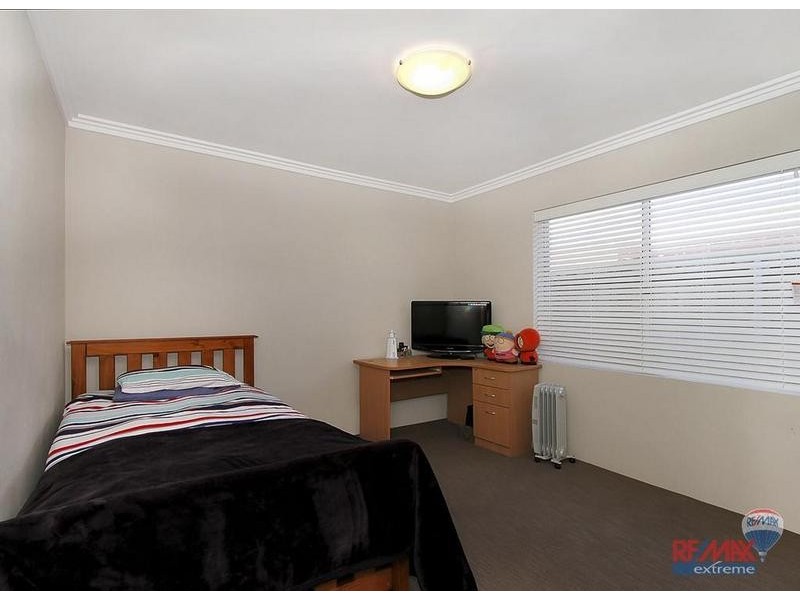 17 Seaside Ave, Yanchep WA 6035