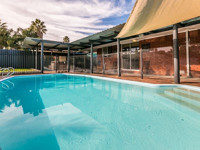 417 Warwick Road, Greenwood WA 6024